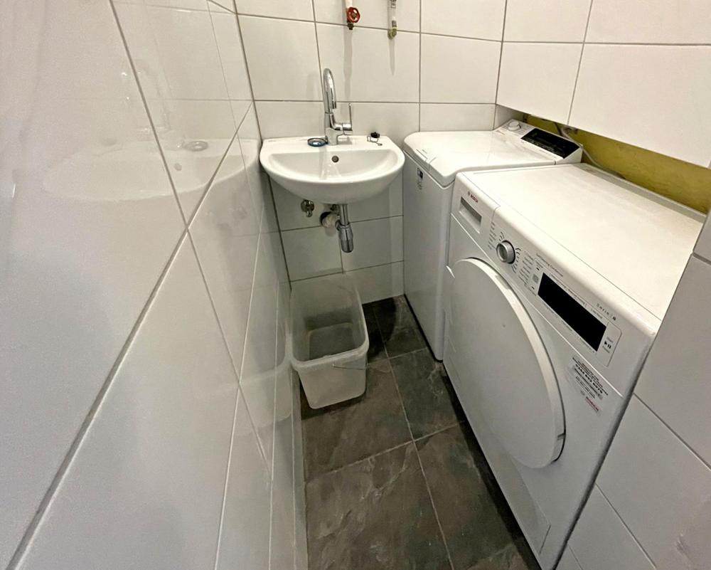 וילנה Artist Apartment מראה חיצוני תמונה