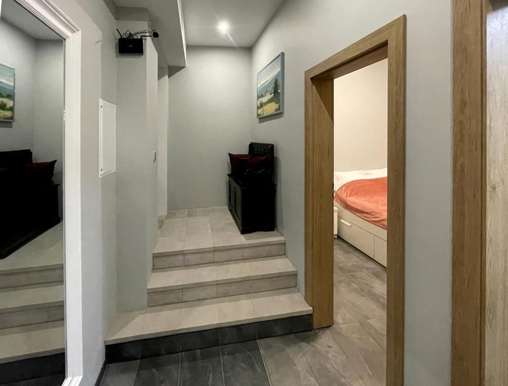 וילנה Artist Apartment מראה חיצוני תמונה
